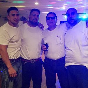 Meet your Posher, Leon